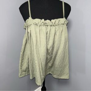 Emma Knudsen Charlie Tank